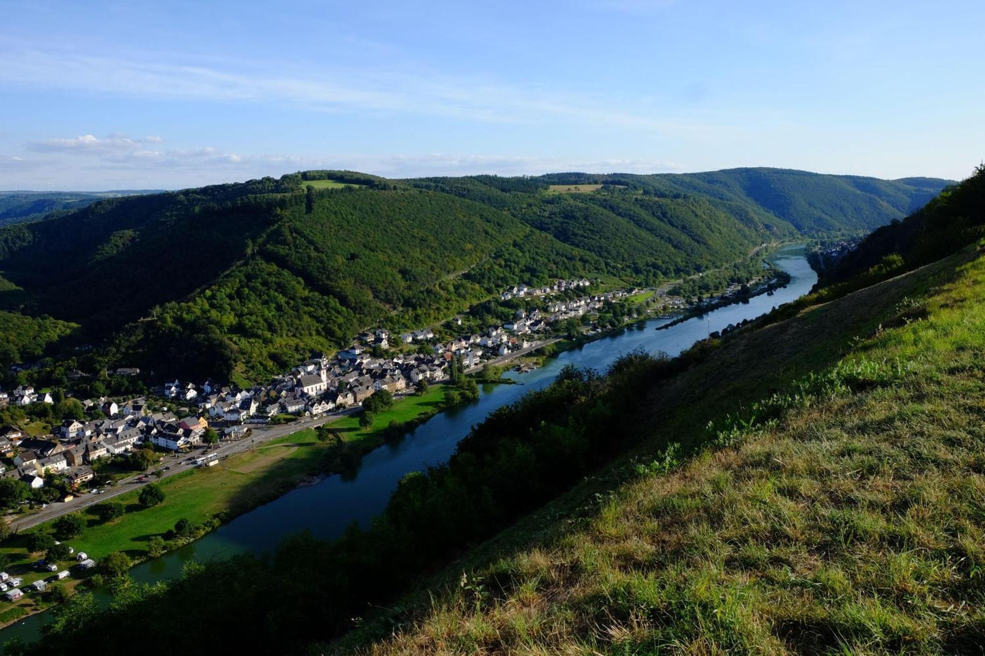 Ferienwohnung-Zum-Kueppchen Münstermaifeld Exteriör bild