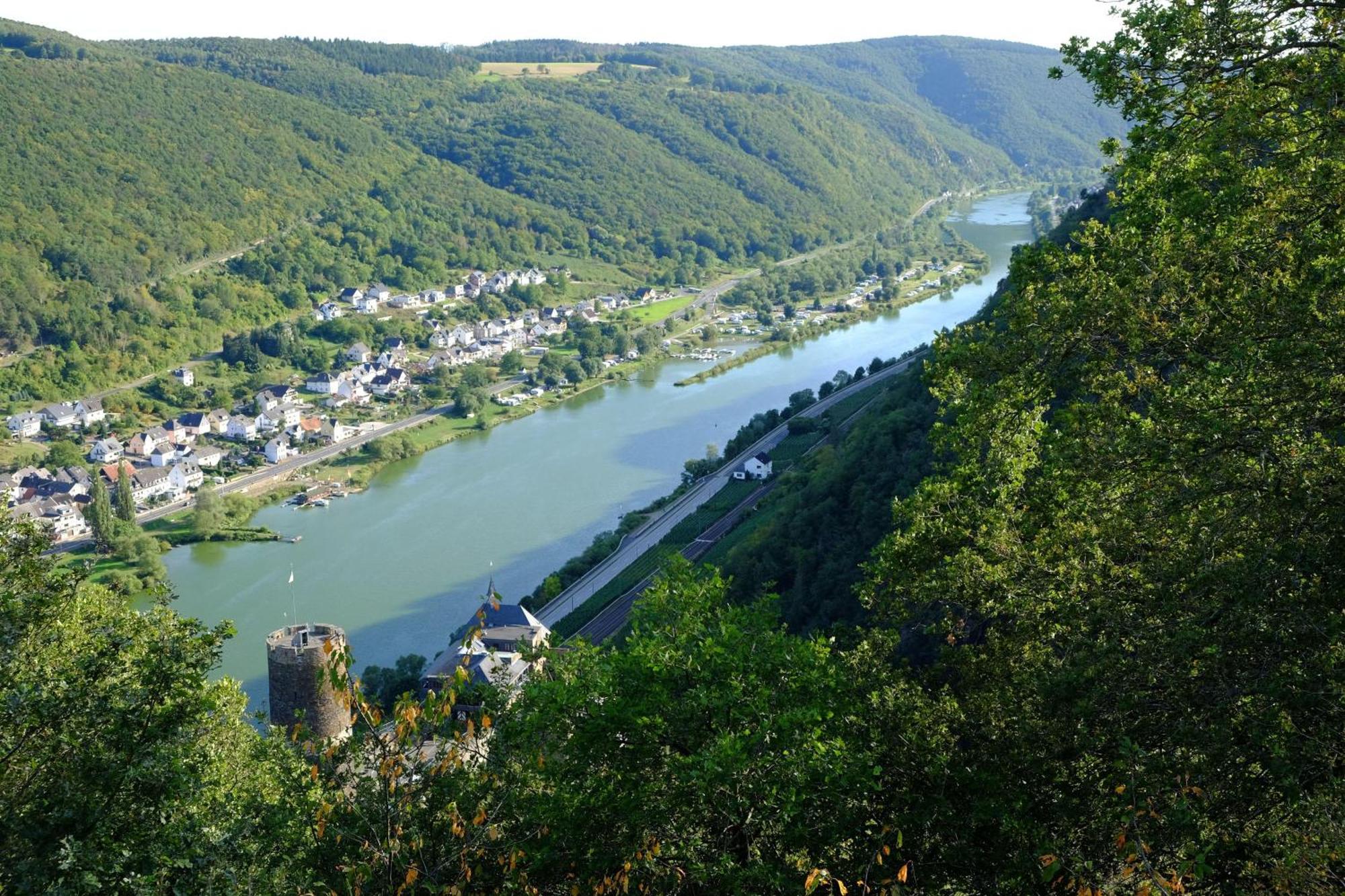 Ferienwohnung-Zum-Kueppchen Münstermaifeld Exteriör bild
