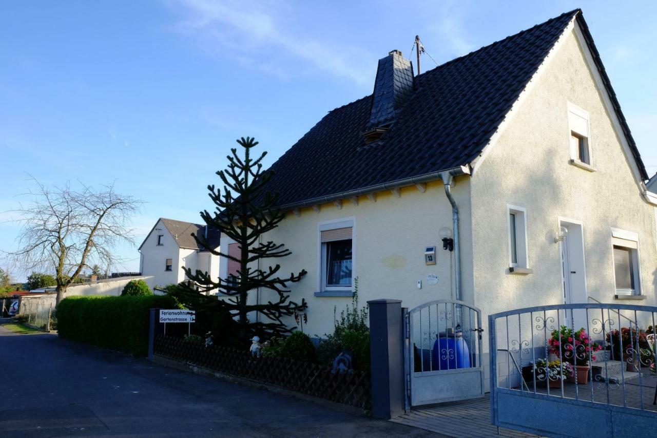 Ferienwohnung-Zum-Kueppchen Münstermaifeld Exteriör bild